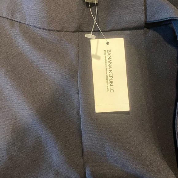 NWT Side zipper, side sash tide, pleaded, two back pockets, navy blue. - Picture 5 of 5